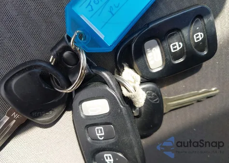 2016 Hyundai Elantra Se from USA, damaged, VIN 5NPDH4AE2GH720649